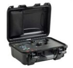 Fluke 3130-G2M/C Portable Pneumatic Pressure Calibrator with Accredited Calibration